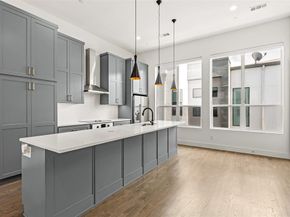 2603  Calvin Street  103, Dallas Texas 75204