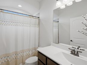 924  Meadow Scape Drive , Fort Worth Texas 76028
