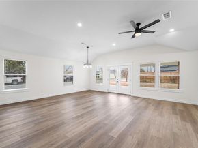 2434  Iroquois Street , Dallas Texas 75212