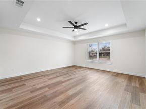 2434  Iroquois Street , Dallas Texas 75212