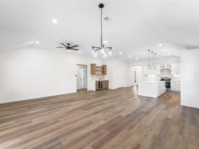 2434  Iroquois Street , Dallas Texas 75212