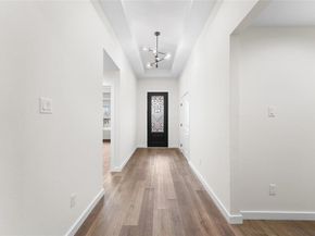 2434  Iroquois Street , Dallas Texas 75212