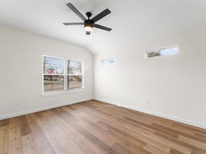 2434  Iroquois Street , Dallas Texas 75212