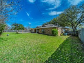 2904  Lakewood Drive , Denton Texas 76207