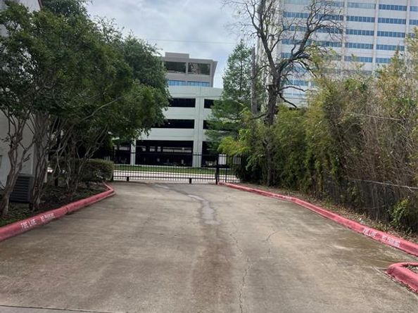 13217  Emily Road  3210, Dallas Texas 75240