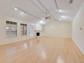 2805  Oak Valley Drive , Arlington Texas 76016