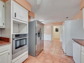 2805  Oak Valley Drive , Arlington Texas 76016