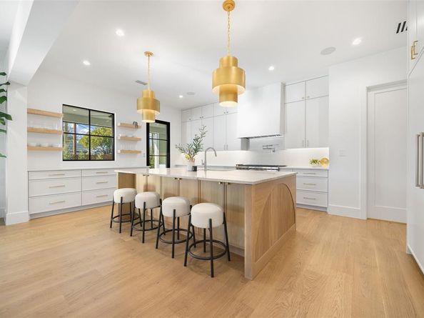 8567  Santa Clara Drive , Dallas Texas 75218