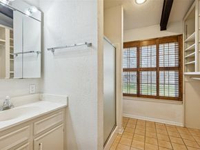 1717  Live Oak Drive , Irving Texas 75061