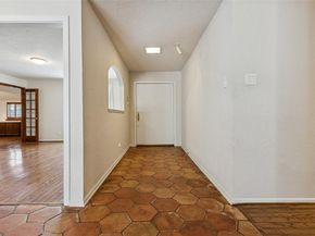 1717  Live Oak Drive , Irving Texas 75061