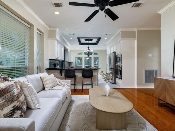 6705  Savannah Lane , Fort Worth Texas 76132