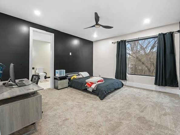 511 S Bluegrove  , Lancaster Texas 75146