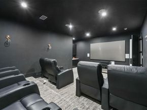 511 S Bluegrove  , Lancaster Texas 75146