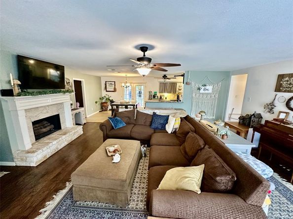 3920  Savannah Drive , Garland Texas 75041