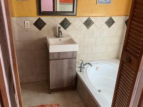 3114  Jerome Street , Dallas Texas 75223