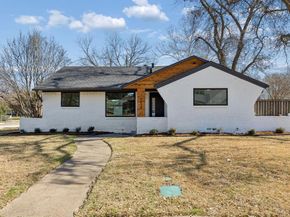 6858  Freemont Street , Dallas Texas 75231