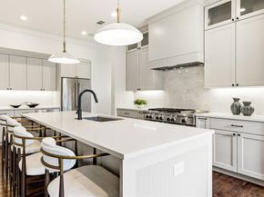 6726  Park Lane , Dallas Texas 75225