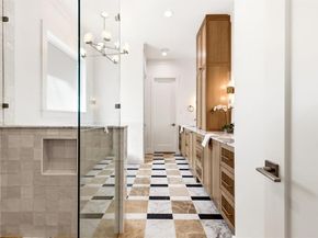 6726  Park Lane , Dallas Texas 75225