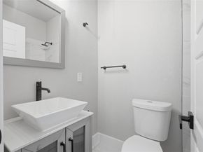 1914  Leath Street , Dallas Texas 75212