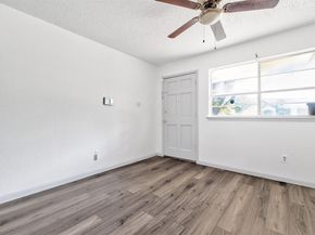 3712  Saint Louis Avenue , Fort Worth Texas 76110