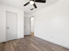 3712  Saint Louis Avenue , Fort Worth Texas 76110