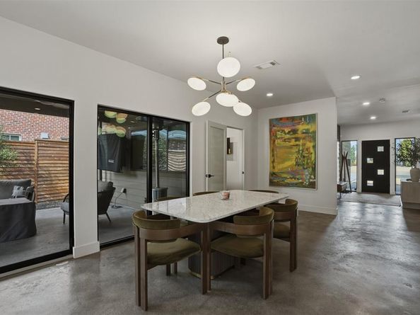 3938  Lively Lane , Dallas Texas 75220