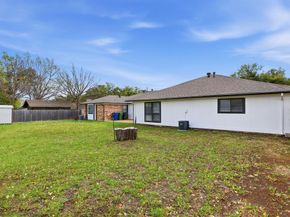 525  Candlewood Lane , Garland Texas 75041