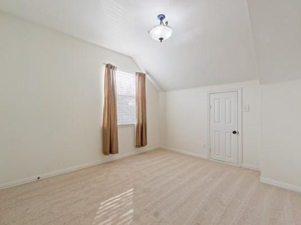 2412  Aramic Court , Arlington Texas 76001