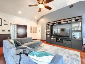 322  Allegheny Trail Lane , Garland Texas 75043