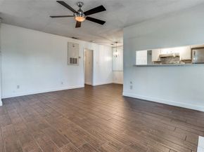 5981  Arapaho Road  1607, Dallas Texas 75248