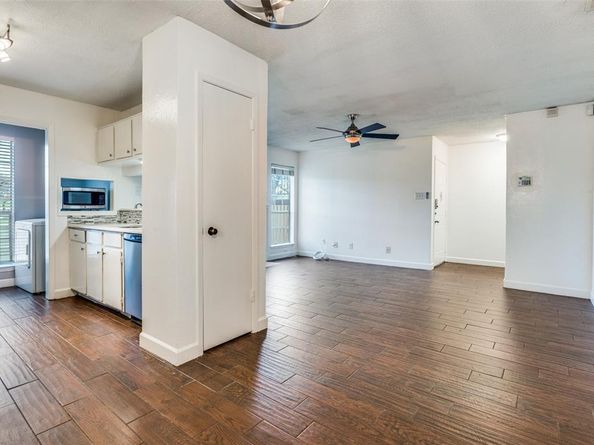 5981  Arapaho Road  1607, Dallas Texas 75248