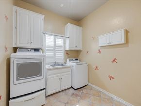 1201  Findlay Drive , Arlington Texas 76012