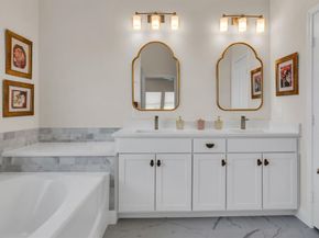 109  St Meena Court , Fort Worth Texas 76120