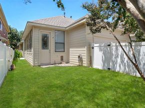 1716  Spanish Moss Way , Savannah Texas 76227