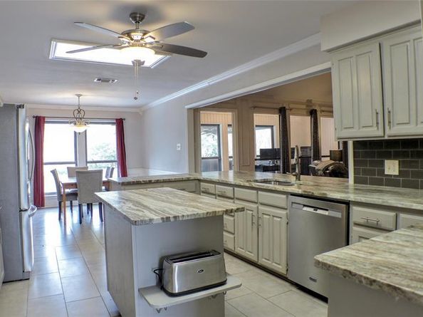 4011  Stonewick Drive , Arlington Texas 76016