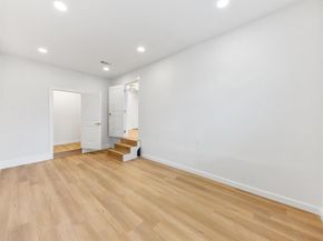 2907  Andrea Lane , Dallas Texas 75228