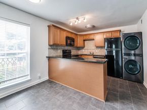 5234  Fleetwood Oaks Avenue  120, Dallas Texas 75235