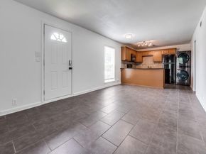 5234  Fleetwood Oaks Avenue  120, Dallas Texas 75235