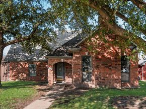 321  Hunters Creek Drive , Mesquite Texas 75150