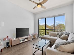 4414  Cedar Springs Road  318, Dallas Texas 75219