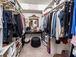 5915  Copperwood Lane  1141, Dallas Texas 75248