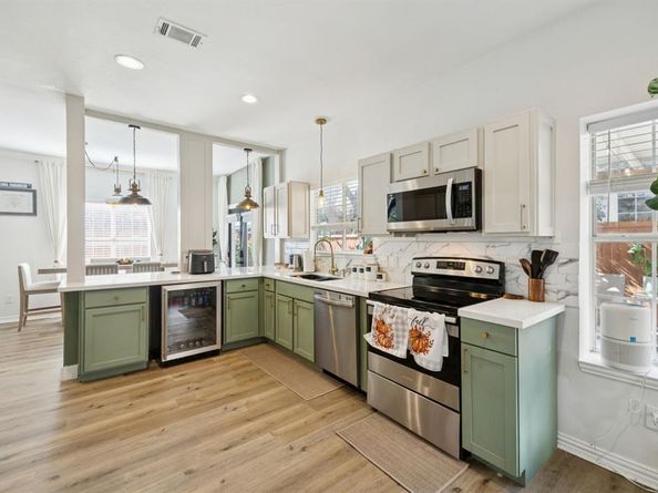 700  Summer Moon Court , Irving Texas 75063