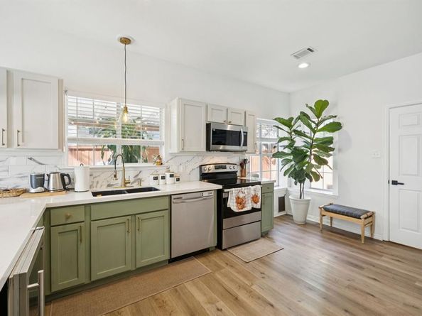 700  Summer Moon Court , Irving Texas 75063