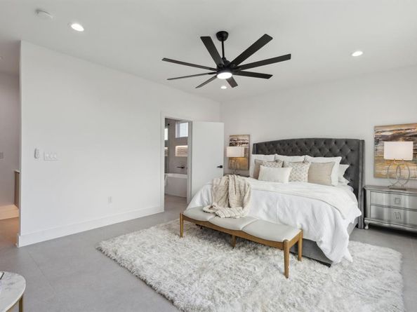 4031  Brundrette Street , Dallas Texas 75212