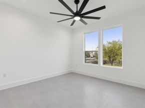 4031  Brundrette Street , Dallas Texas 75212