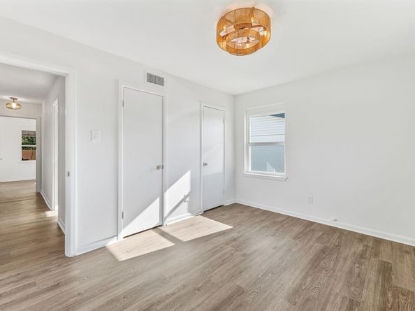 5465  wayside Avenue , Fort Worth Texas 76134