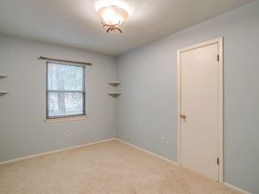 856  Broadway Avenue , Euless Texas 76040