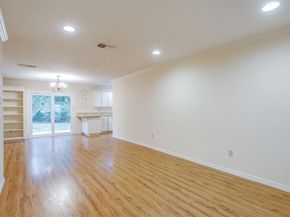 856  Broadway Avenue , Euless Texas 76040