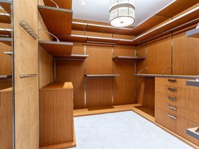 2300  WOLF Street  7D, Dallas Texas 75201