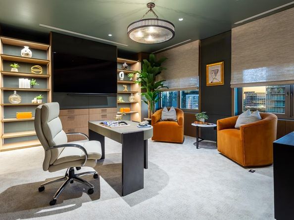 2300  WOLF Street  7D, Dallas Texas 75201